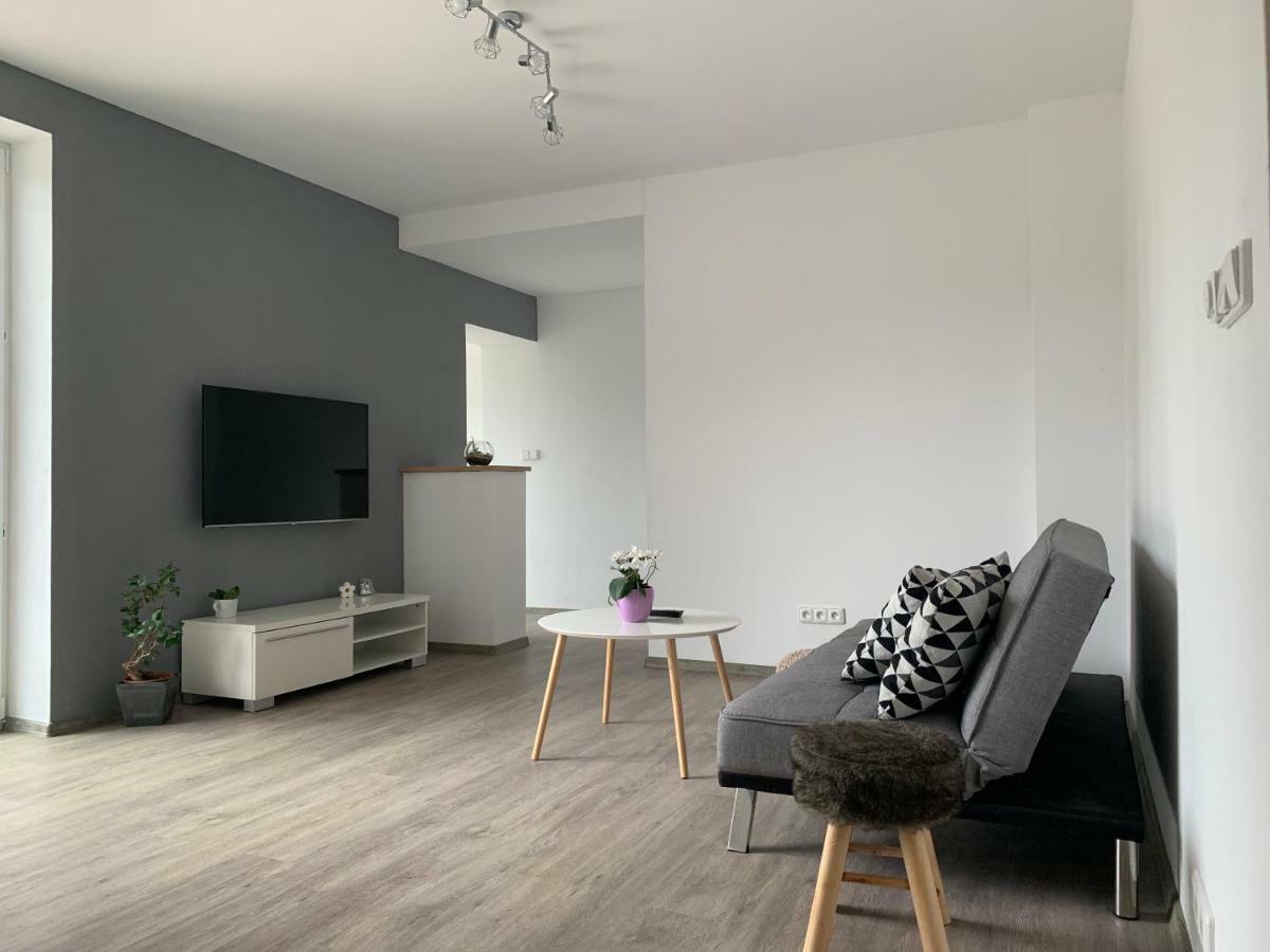 Tolarova Apartmán Pardubice Kültér fotó